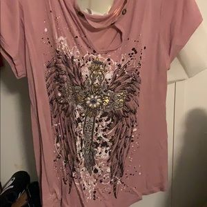 Cross with wings tee